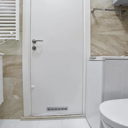 Апартаменты Two In Tre Canne *